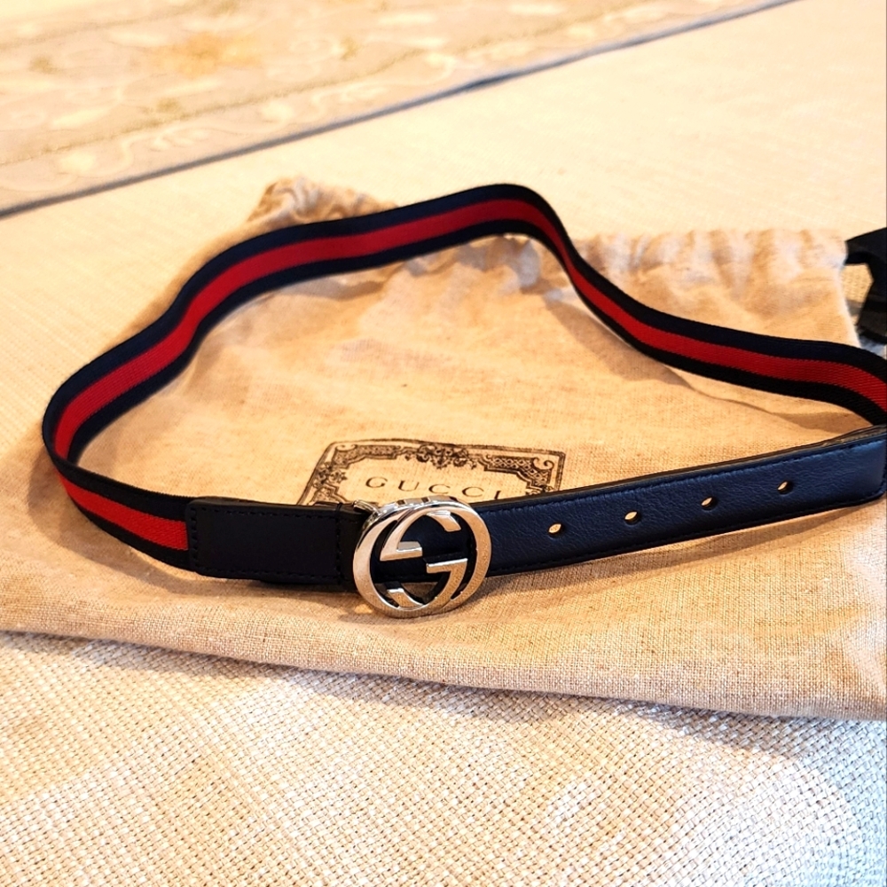Gucci Web belt
